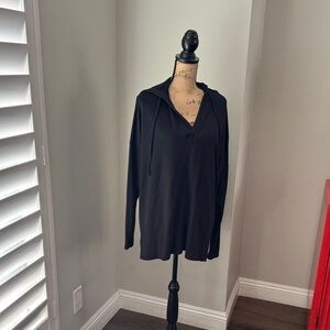 Lou & Grey Black Hooded sweater